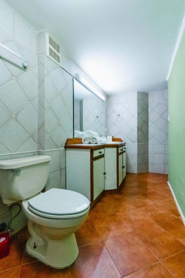 Plaza Catedral 104 - Apartment With A View To Plaza Catedral In Casco Panama City Exterior photo