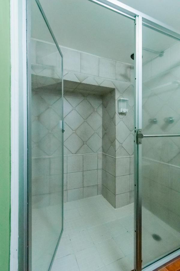 Plaza Catedral 104 - Apartment With A View To Plaza Catedral In Casco Panama City Exterior photo